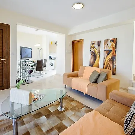 Rent Private 010 Villa Protaras