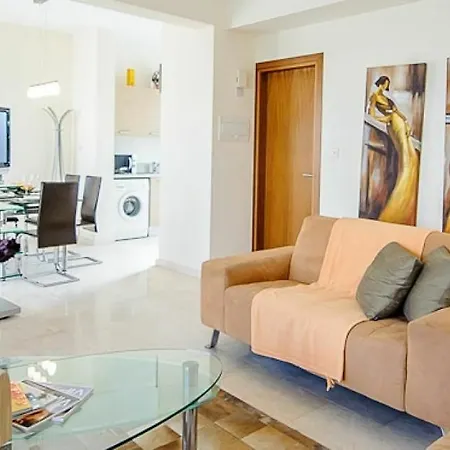 Rent Private Villa 010 *