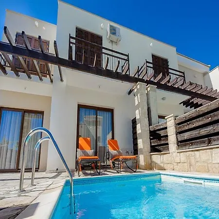 Rent Private Villa 010 *