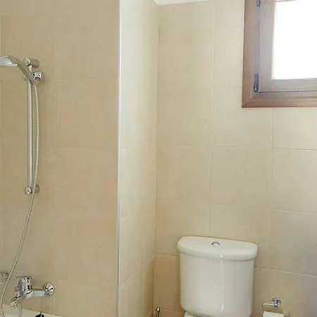 Villa Rent Private Villa 010